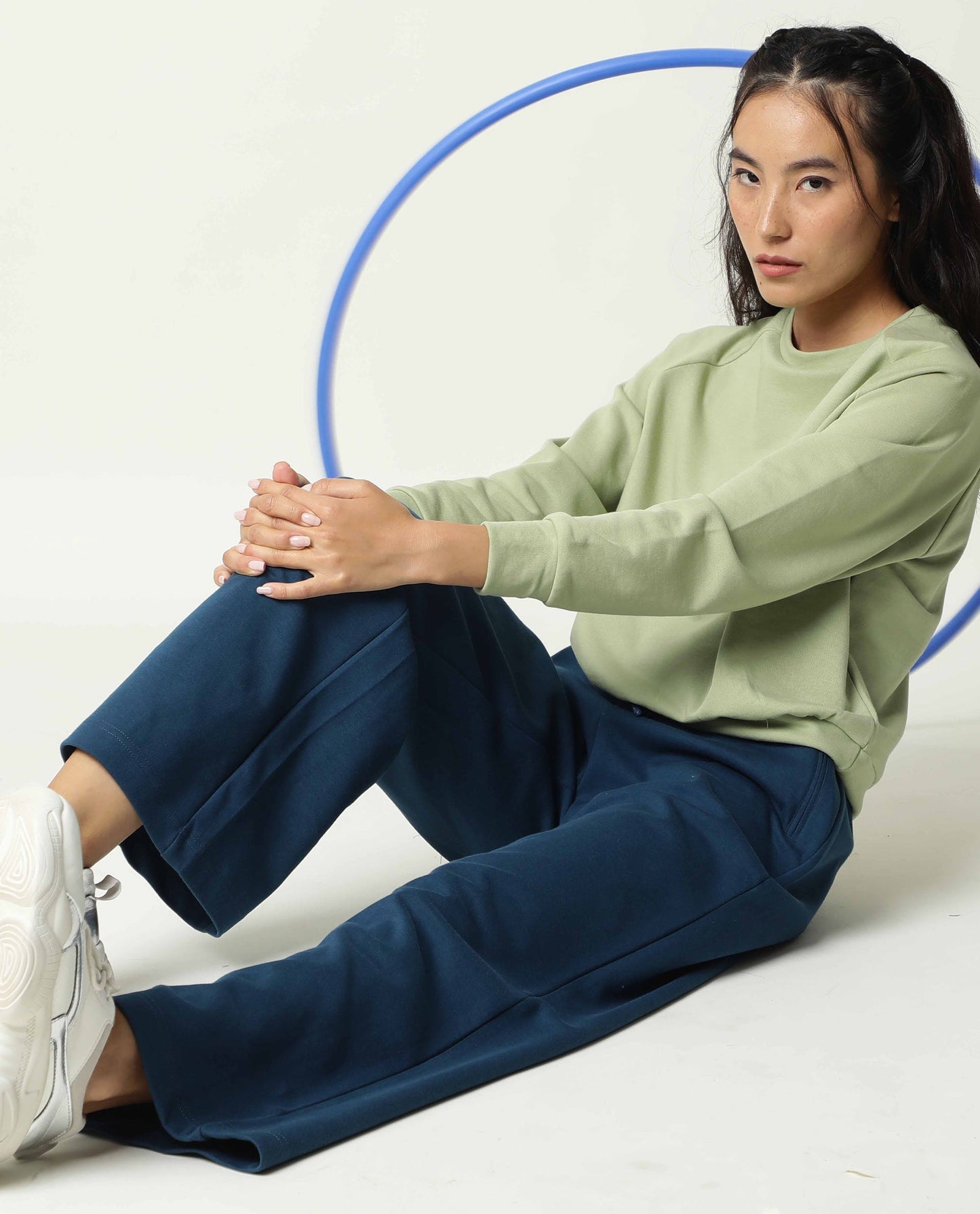 Rareism Women Capsule Dusky Green Cotton Blend Fabric Relaxed Fit Solid Mid Rise Ankle Length Track Pant
