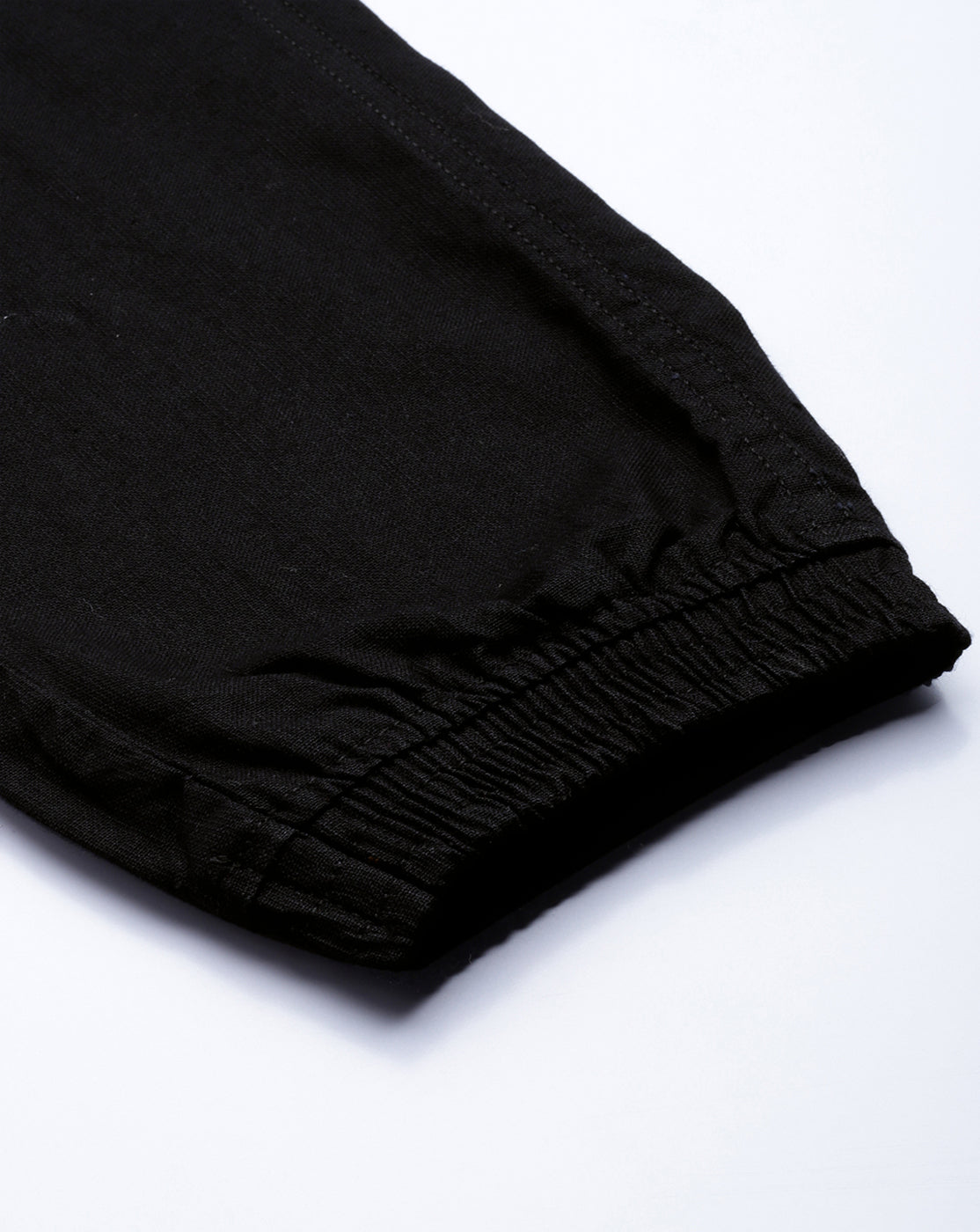 Men Black Slim Fit Solid Casual Jogger