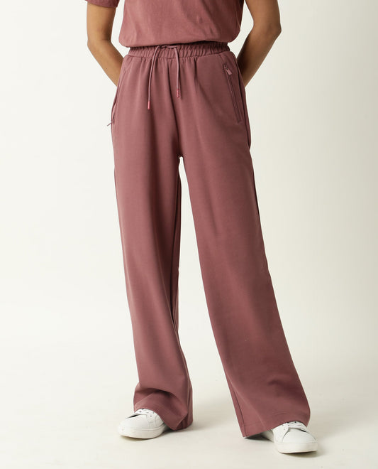 Rareism Women Capsule Dark Pink Cotton Blend Fabric Relaxed Fit Solid Mid Rise Ankle Length Track Pant